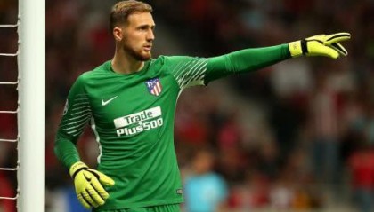  阿雅克肖年轻门将神勇，多次扑救保住平局希望