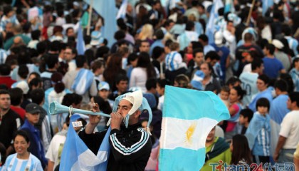  朗斯主场球迷冲突事件，俱乐部遭足协严厉处罚  